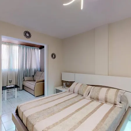 Princesa Isa Apartment *